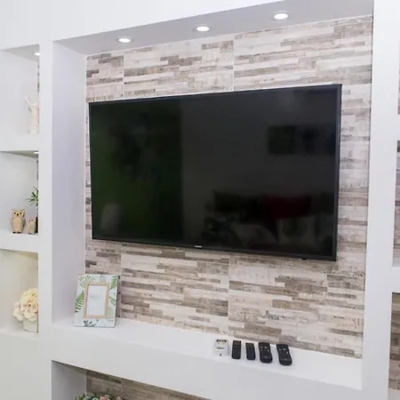 Apartamento Modern 1br Wifi Breathtaking Oceanviews By Huespedia